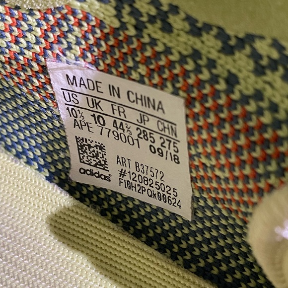 Adidas Yeezy 350 v2 semi-frozen yellows - Picture 5 of 5